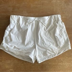 White Lululemon short